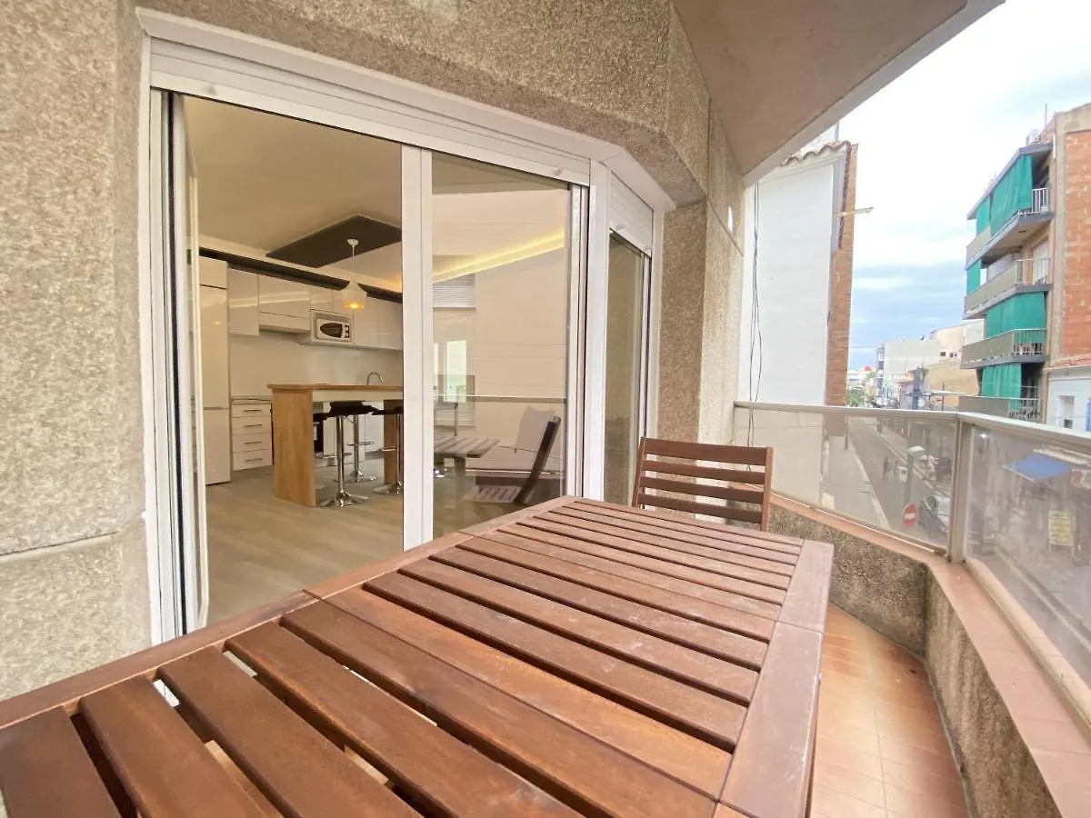 R136 Apartment Buhos Calafell Spain